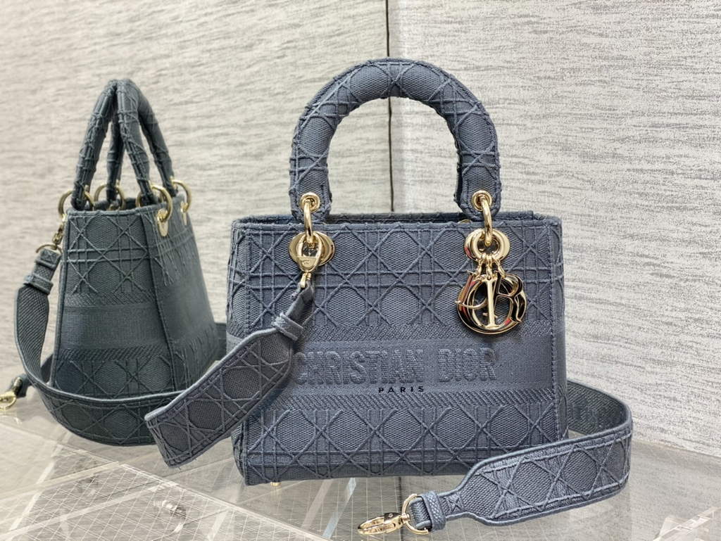 Dior M0565 Medium Lady D-Lite Bag Gray wood Cannage - Default Title - View 1