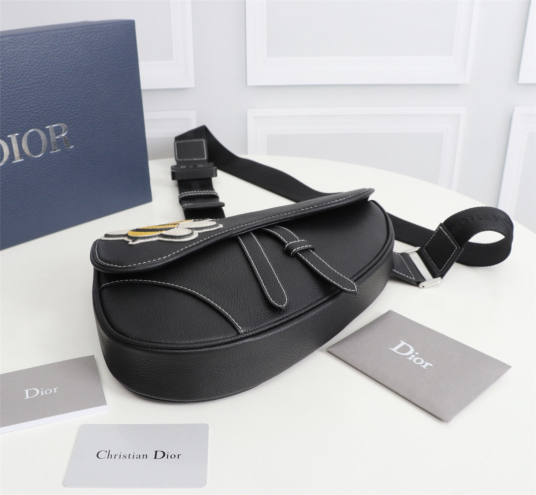 Dior 1ADPO093 Saddle Bag Black Canvas and Smooth Calfskin AAA