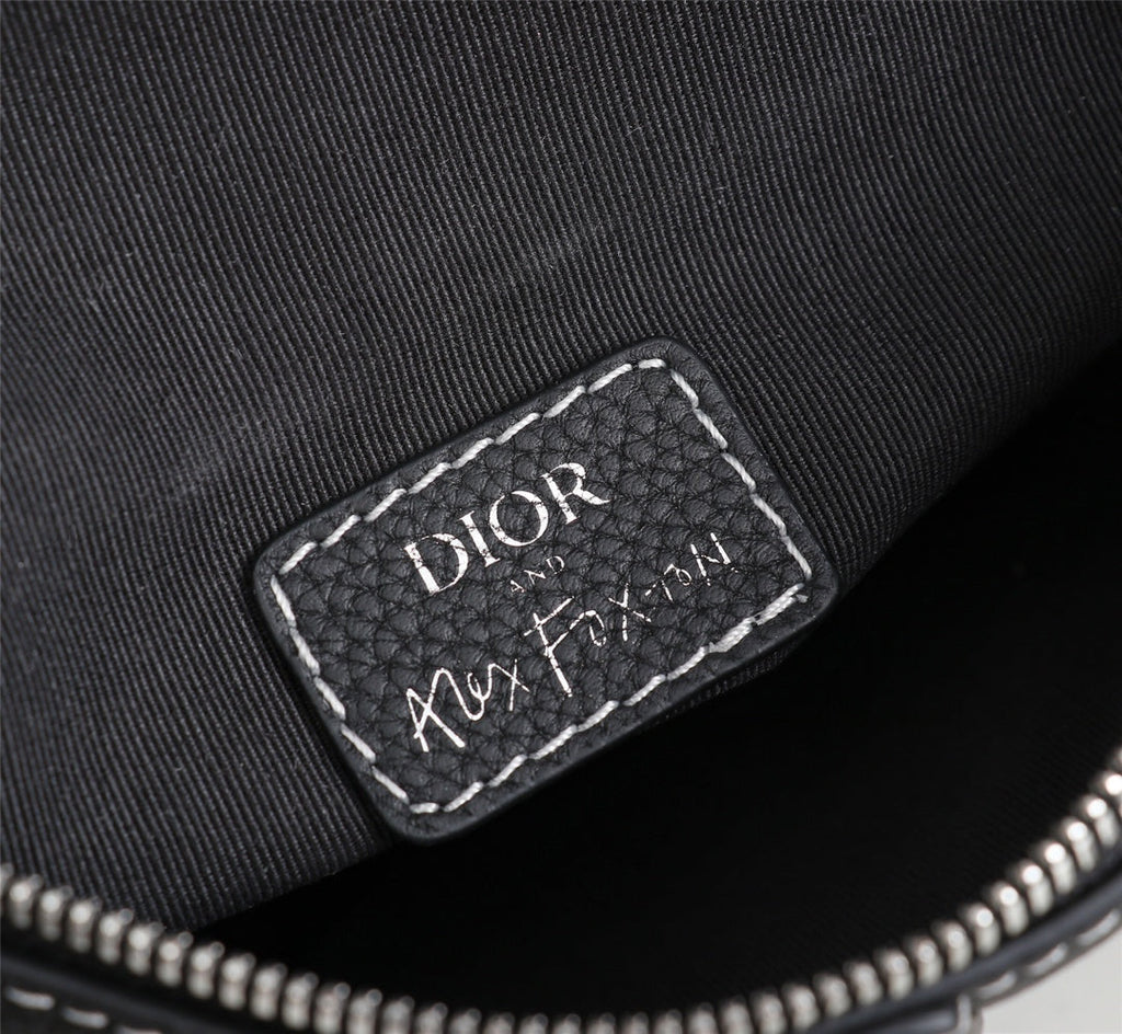 Dior 1ADPO093 Saddle Bag Black Canvas and Smooth Calfskin AAA