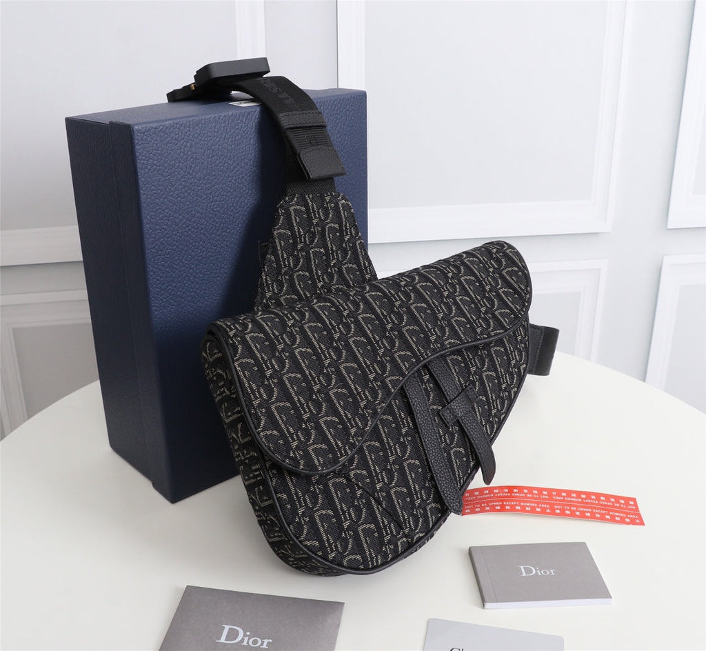 Dior 1ADPO093 Saddle Bag Black Dior Oblique Jacquard a