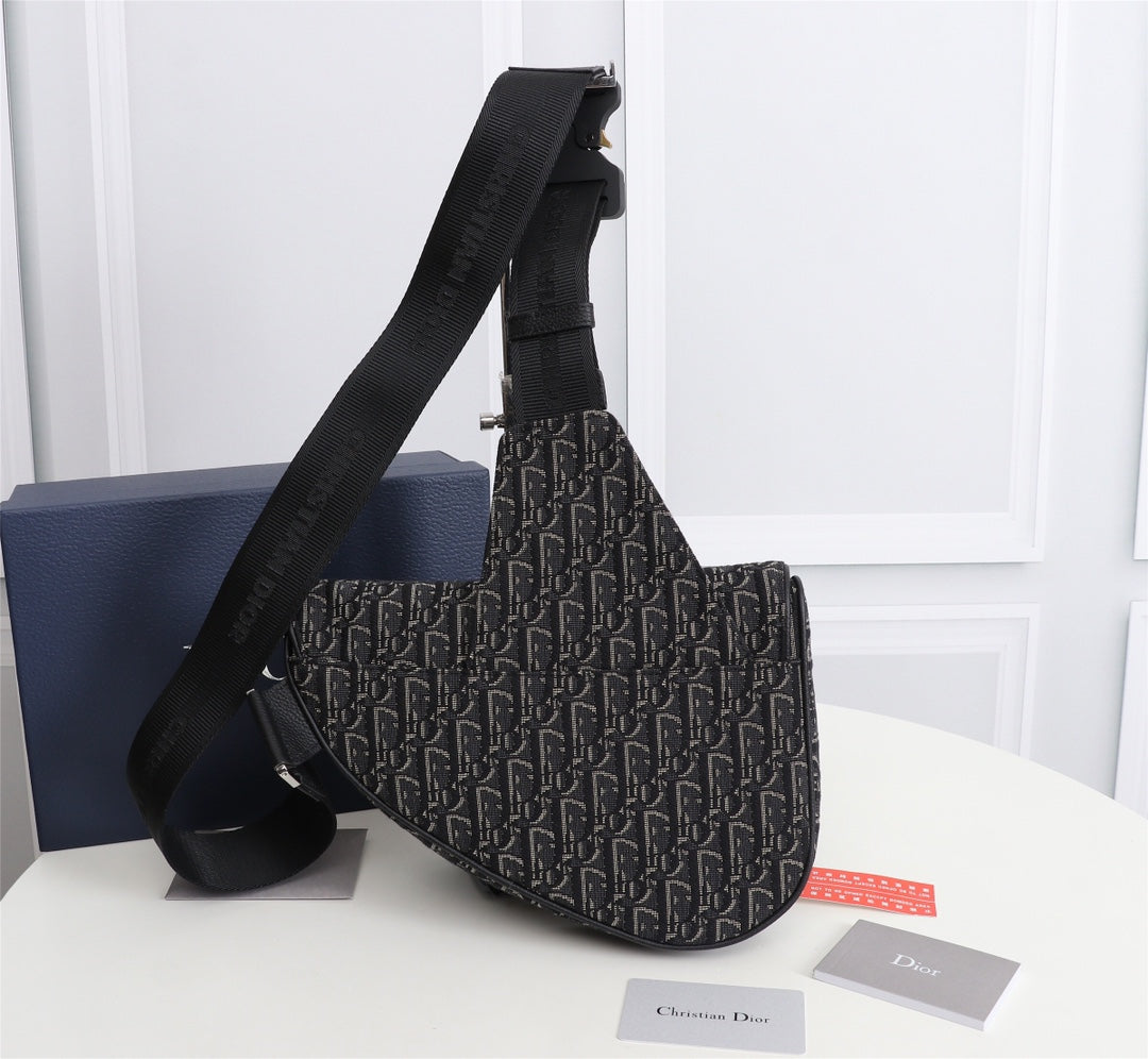 Dior 1ADPO093 Saddle Bag Black Dior Oblique Jacquard a