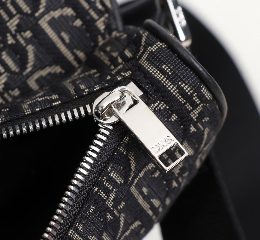Dior 1ADPO093 Saddle Bag Black Dior Oblique Jacquard a