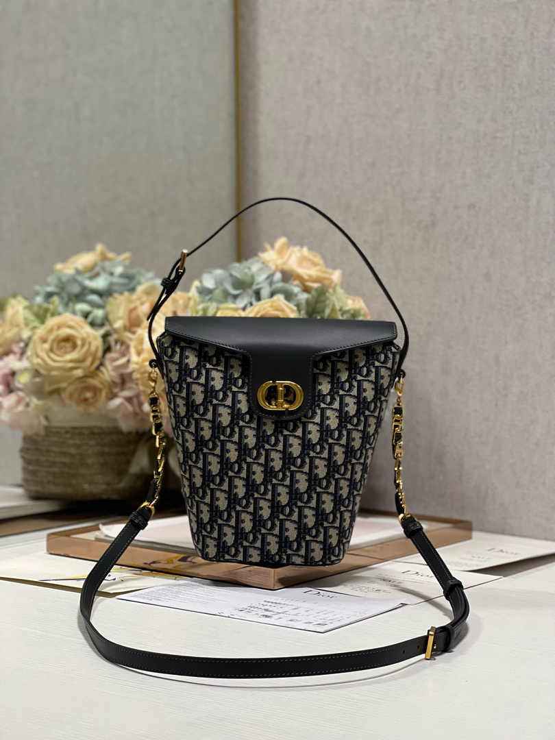 Dior 30 Montaigne Amber Mini Bucket Bag S2319 Blue - Default Title - View 1