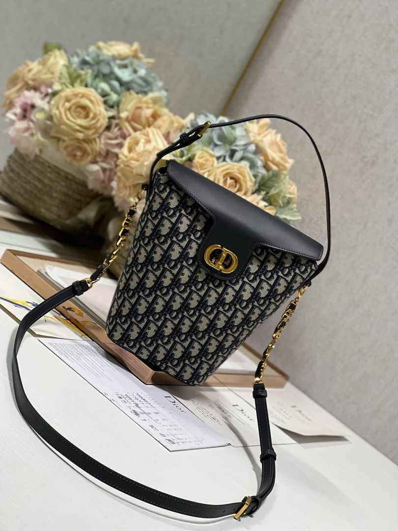 Dior 30 Montaigne Amber Mini Bucket Bag S2319 Blue - Default Title - View 2