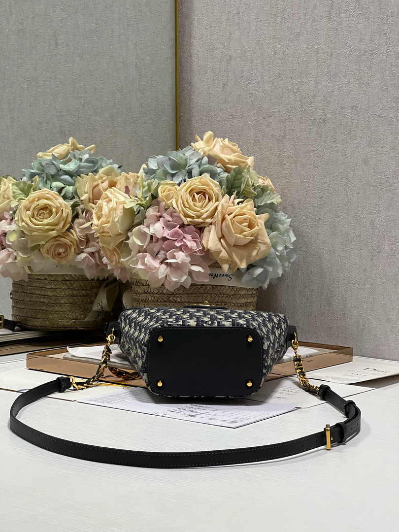 Dior 30 Montaigne Amber Mini Bucket Bag S2319 Blue - Default Title - View 5