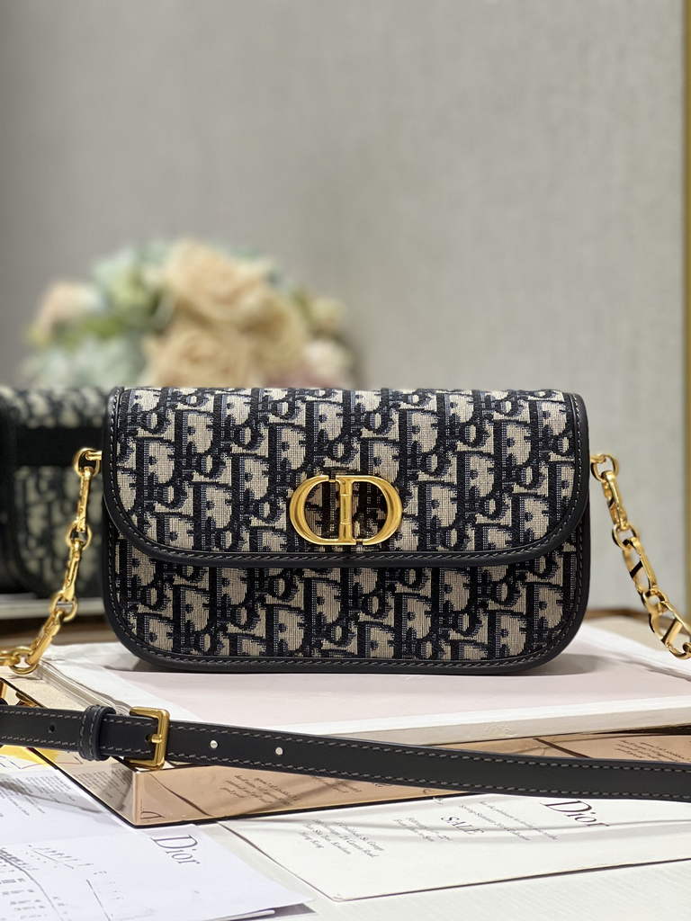 Dior 30 Montaigne Avenue Bag M9260 Blue Oblique Jacquard