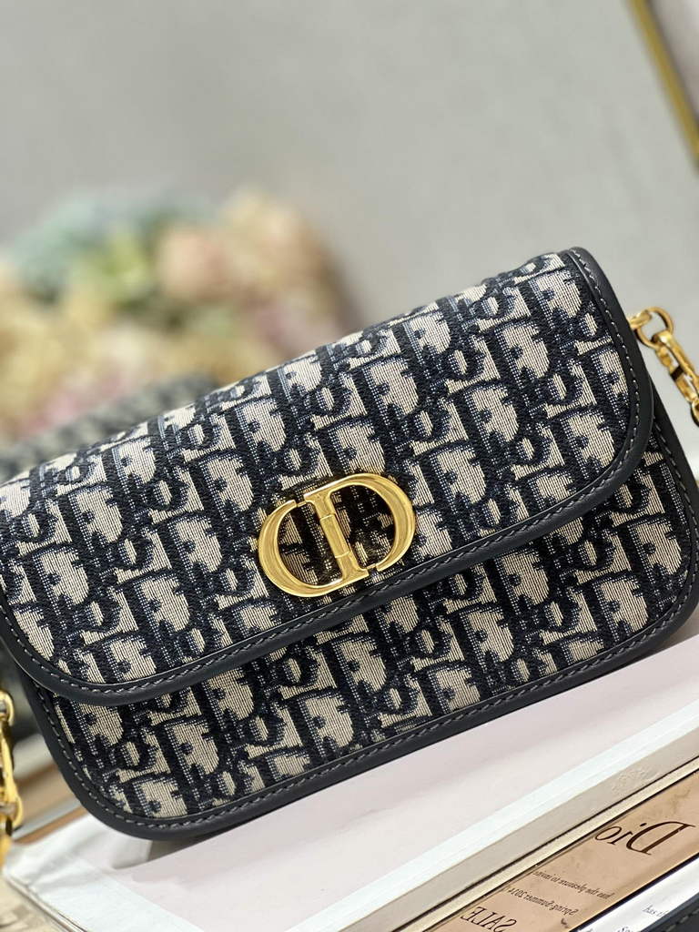 Dior 30 Montaigne Avenue Bag M9260 Blue Oblique Jacquard