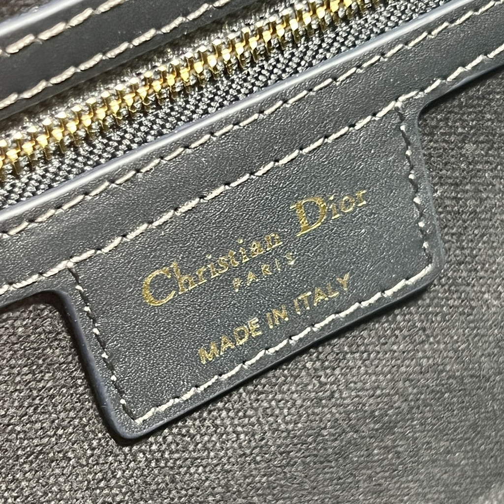 Dior 30 Montaigne Avenue Bag M9260 Blue Oblique Jacquard