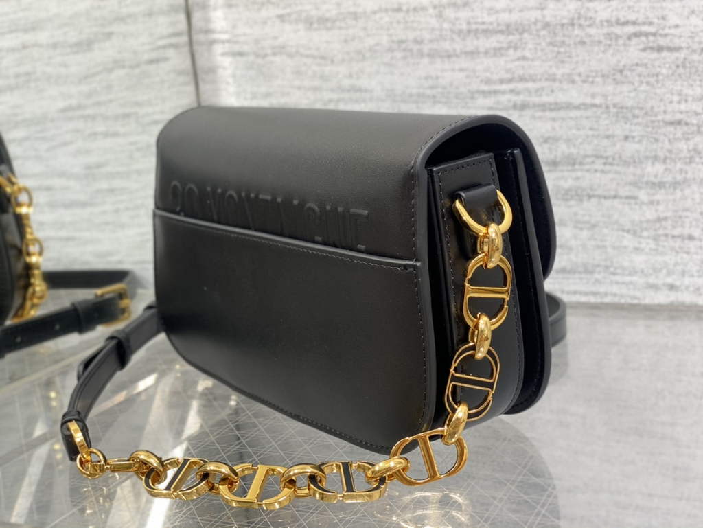 Dior 30 Montaigne Avenue Bag M9260 Black Box Calfskin