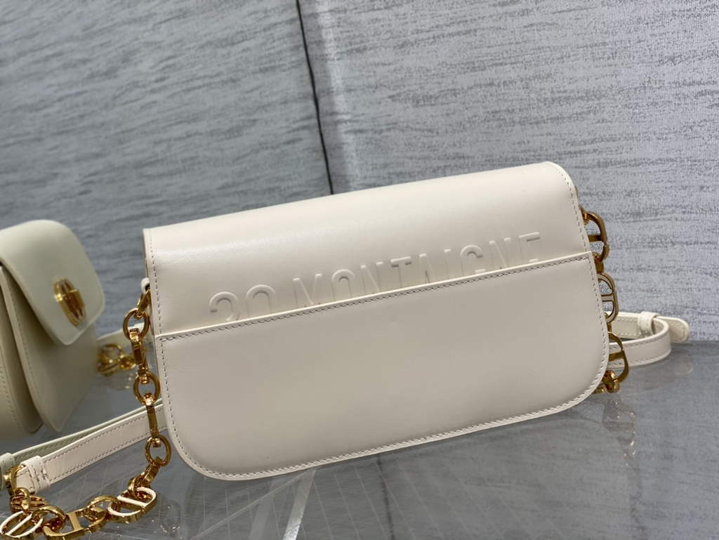 Dior 30 Montaigne Avenue Bag M9260 Dusty Ivory Box Calfskin