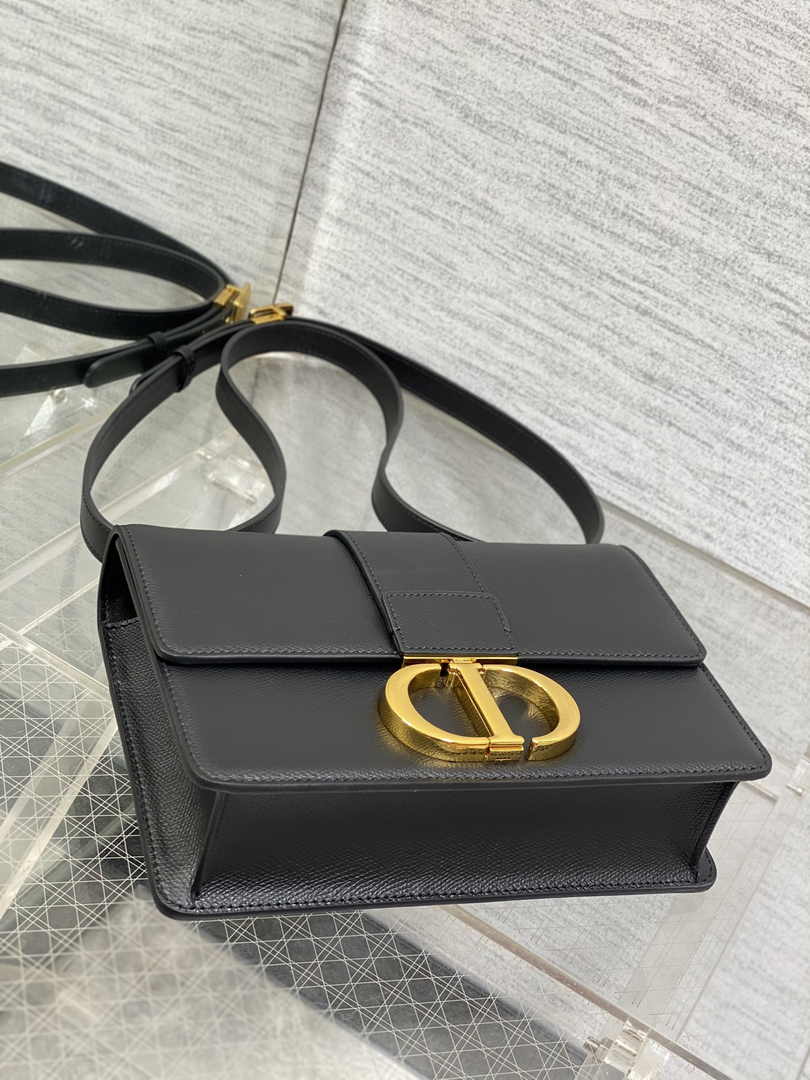 Dior 30 Montaigne Bag M9203 Black Leather