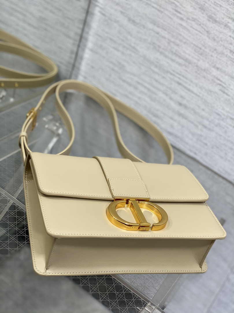 Dior 30 Montaigne Bag Apricot Box Calfskin M9203