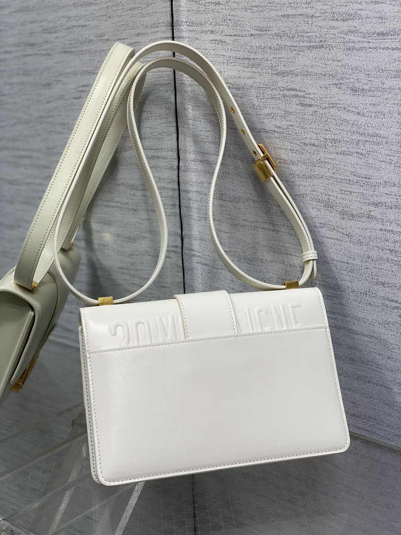 Dior 30 Montaigne Bag White Box Calfskin M9203