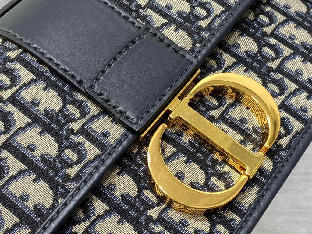 Dior 30 Montaigne Bag M9203 Blue Oblique Jacquard