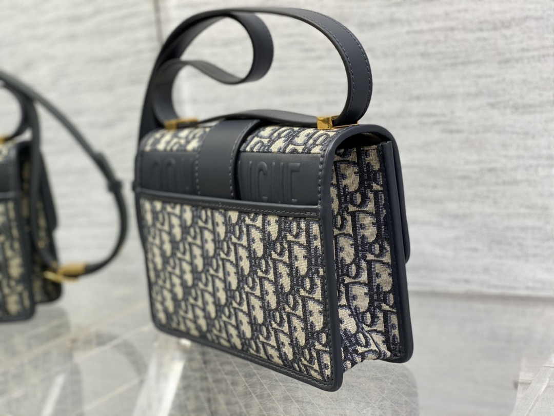 Dior 30 Montaigne Bag M9203 Blue Oblique Jacquard