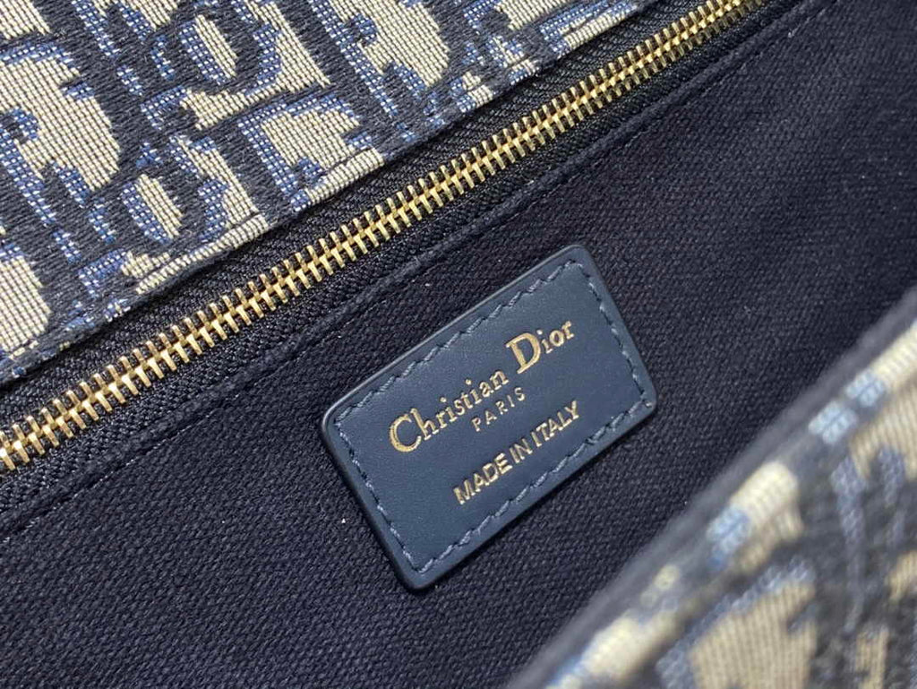 Dior 30 Montaigne Chain Bag M9208 Blue Dior Oblique Jacquard