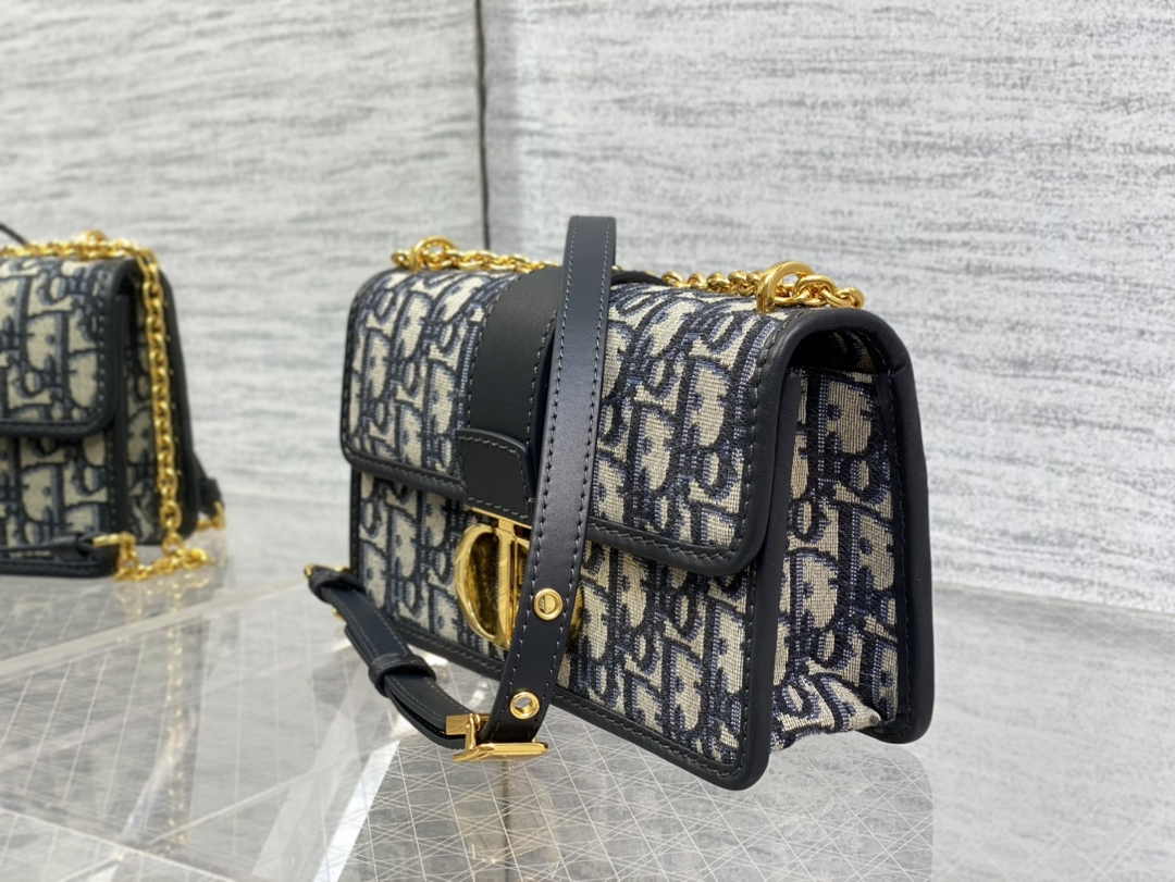 Dior 30 Montaigne East-West Bag with Chain Blue Oblique Jacquard