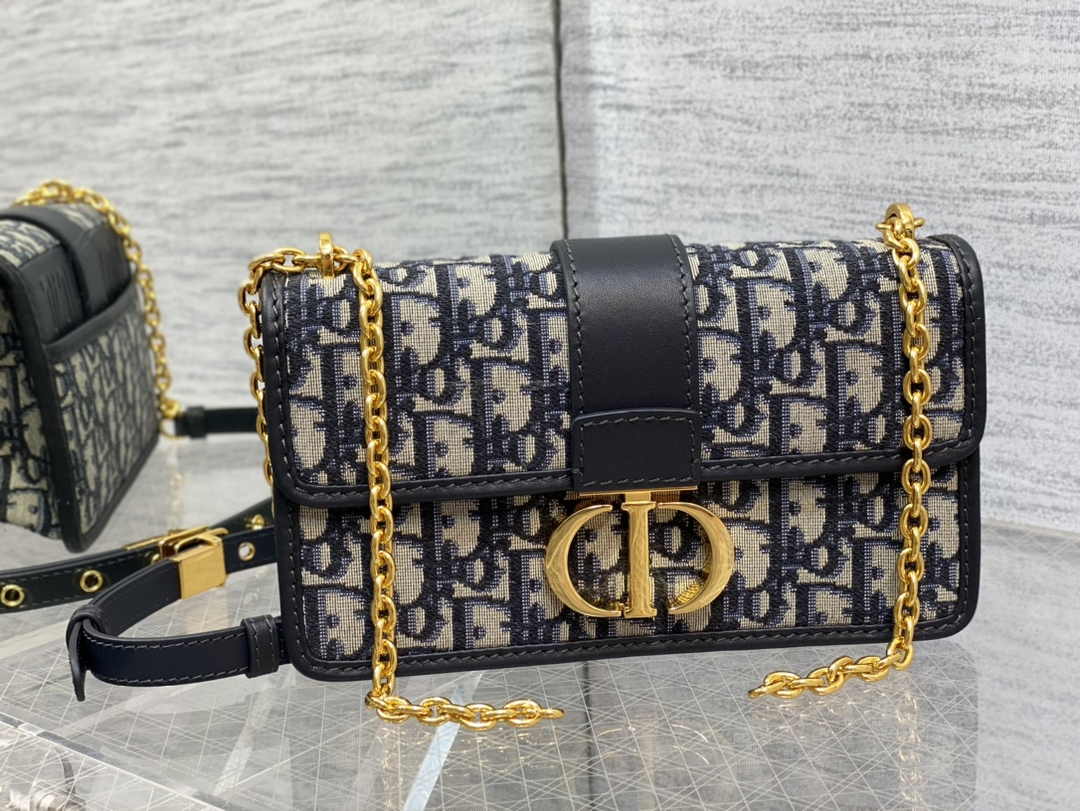 Dior 30 Montaigne East-West Bag with Chain Blue Oblique Jacquard