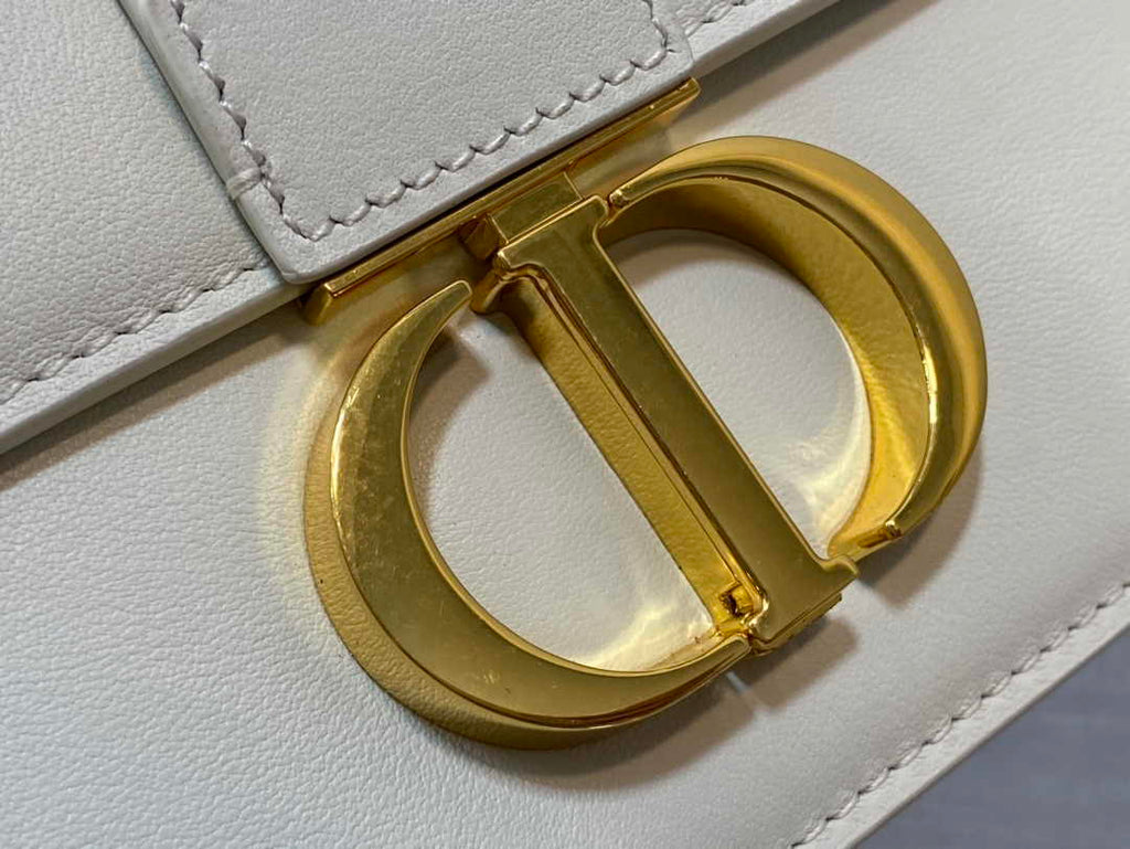 Dior 30 Montaigne East-West Bag with Chain M9334 White Calfskin