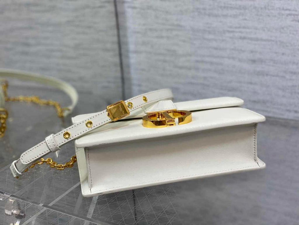 Dior 30 Montaigne East-West Bag with Chain M9334 White Calfskin - Default Title - View 6
