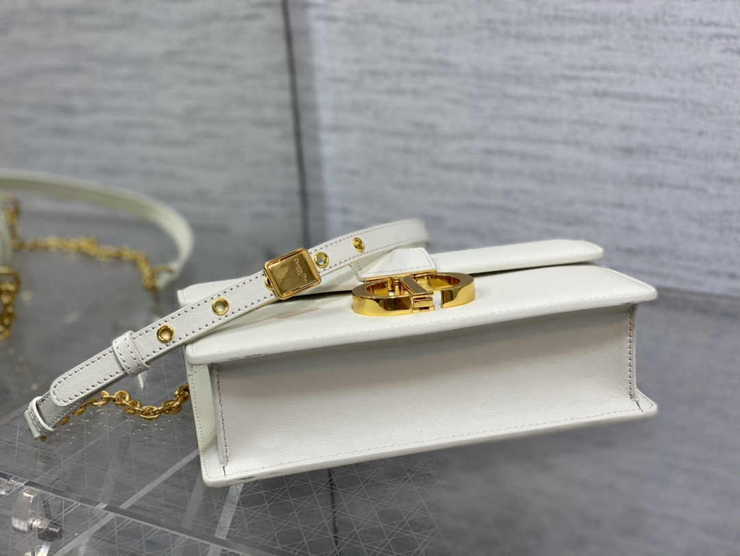 Dior 30 Montaigne East-West Bag with Chain M9334 White Calfskin - Default Title - View 6