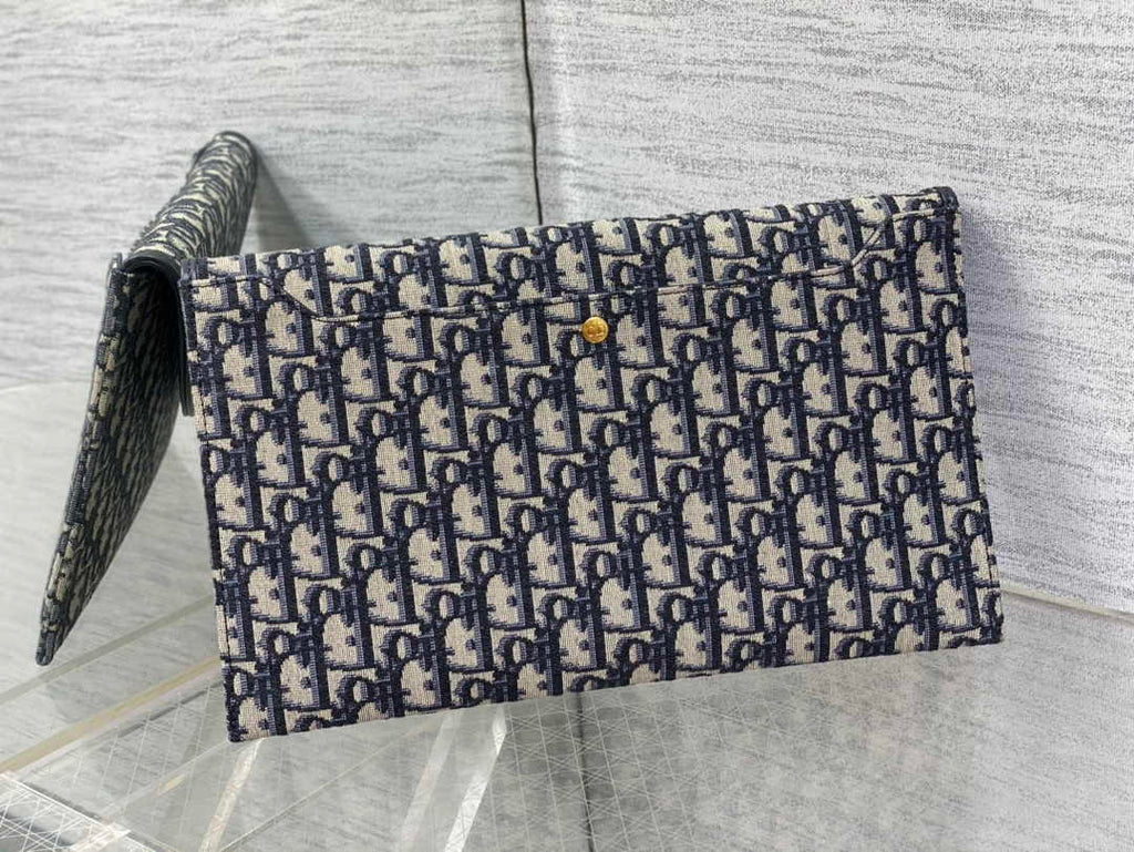 Dior 30 Montaigne Avenue Pouch with Flap Blue Oblique Jacquard S2191