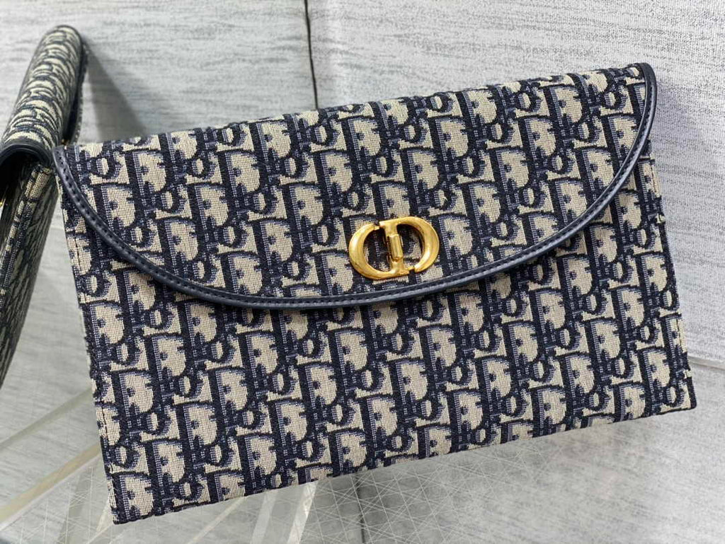 Dior 30 Montaigne Avenue Pouch with Flap Blue Oblique Jacquard S2191
