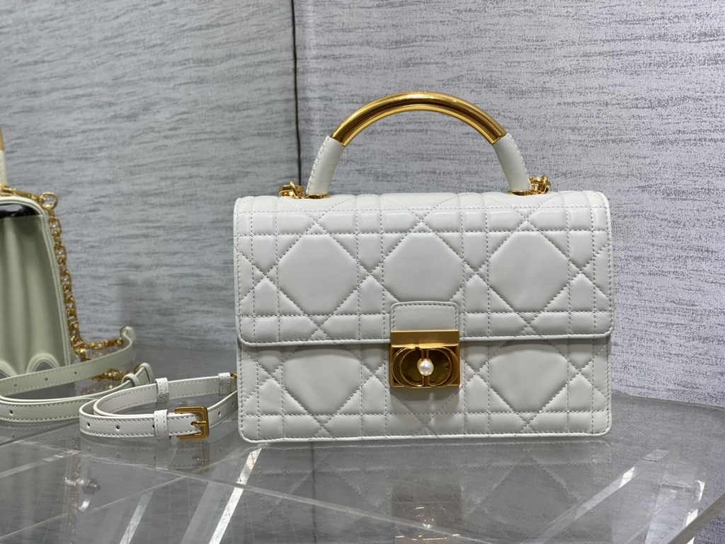Medium Dior Ange Bag M4402 White Macrocannage Calfskin - Default Title - View 2