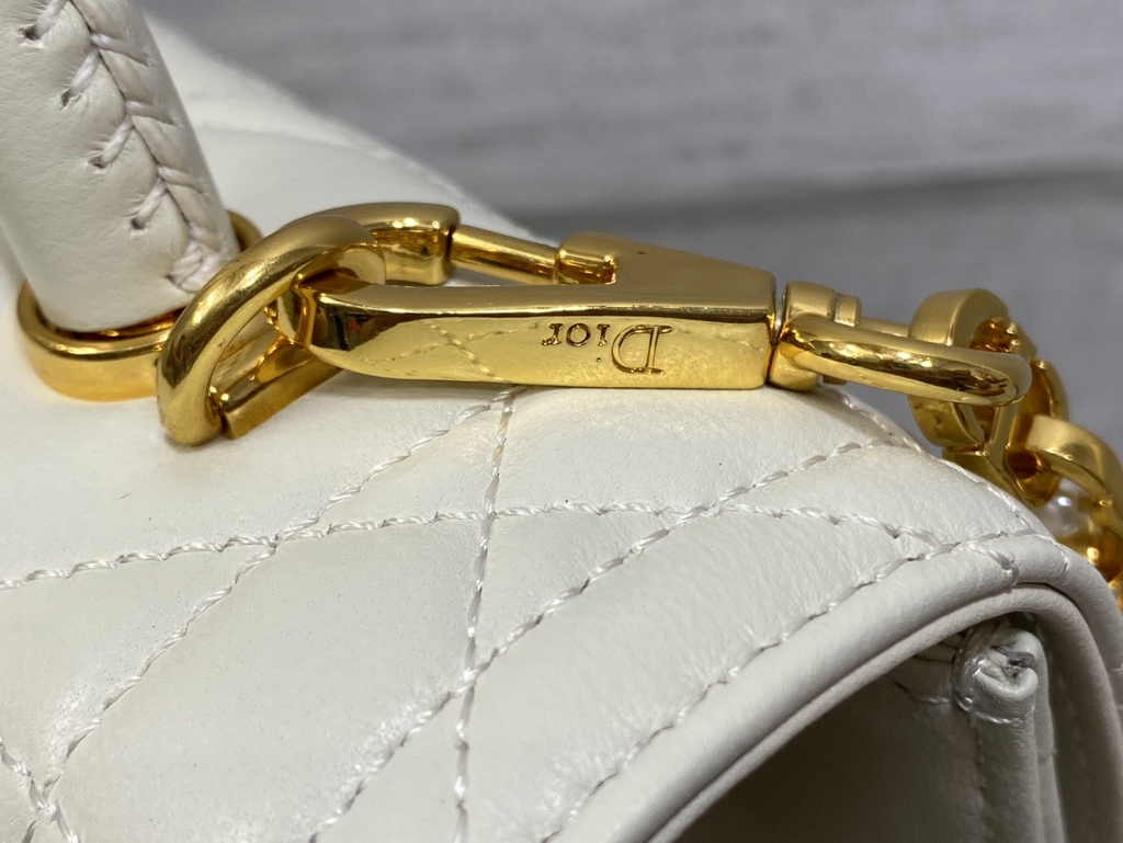 Medium Dior Ange Bag M4402 White Macrocannage Calfskin - Default Title - View 6