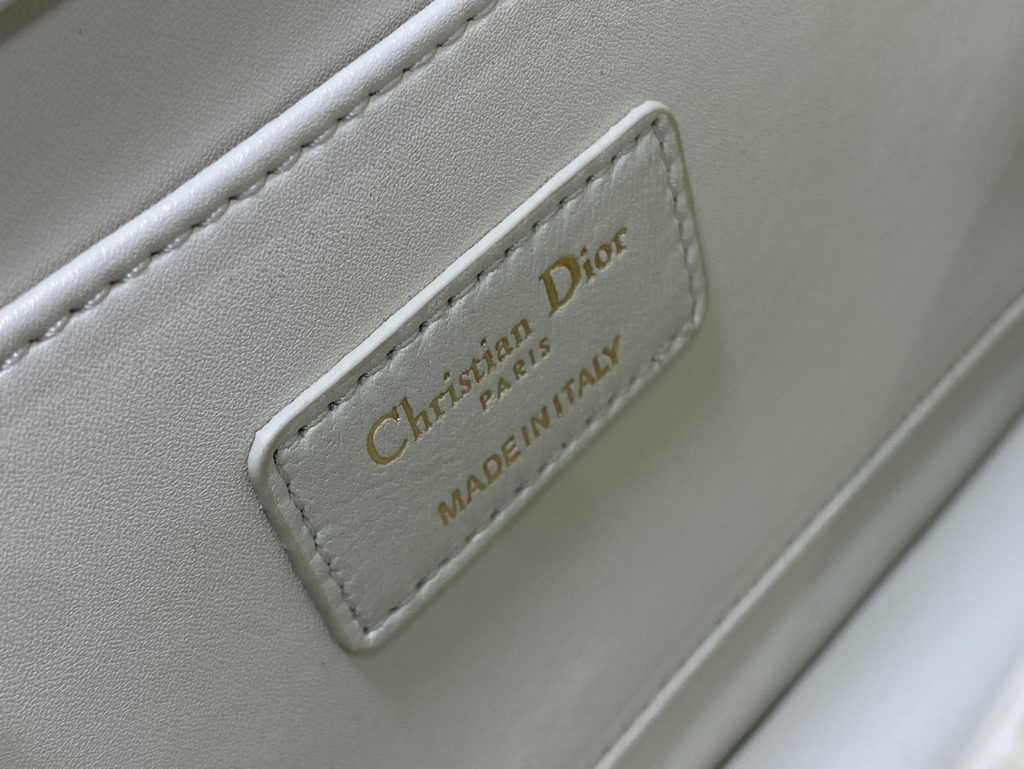 Medium Dior Ange Bag M4402 White Macrocannage Calfskin - Default Title - View 10