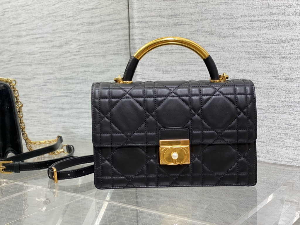 Medium Dior Ange Bag M4402 Black Macrocannage Calfskin - Default Title - View 2