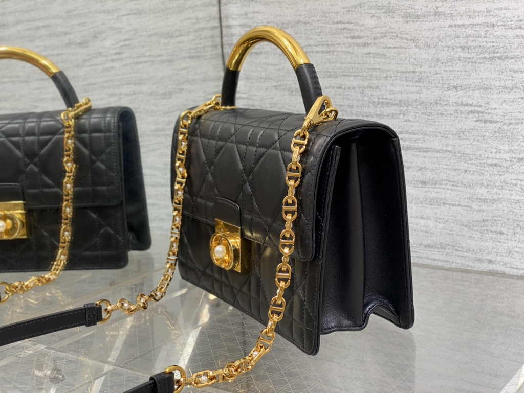 Medium Dior Ange Bag M4402 Black Macrocannage Calfskin - Default Title - View 4