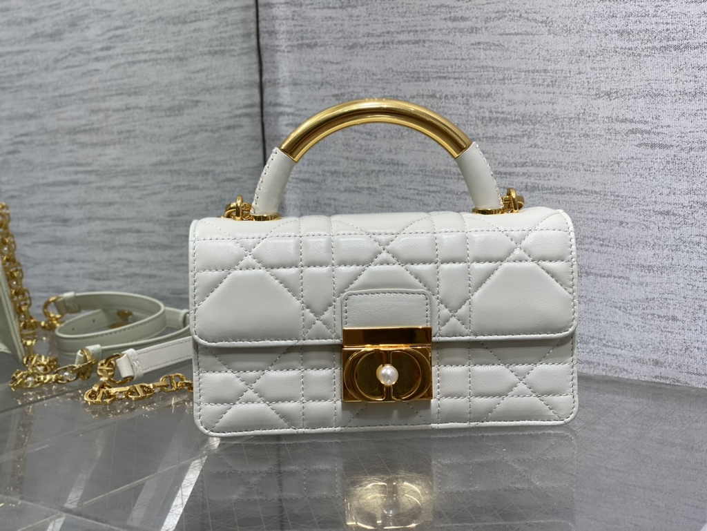 Mini Dior Ange Bag M4401 White Macrocannage Calfskin - Default Title - View 2