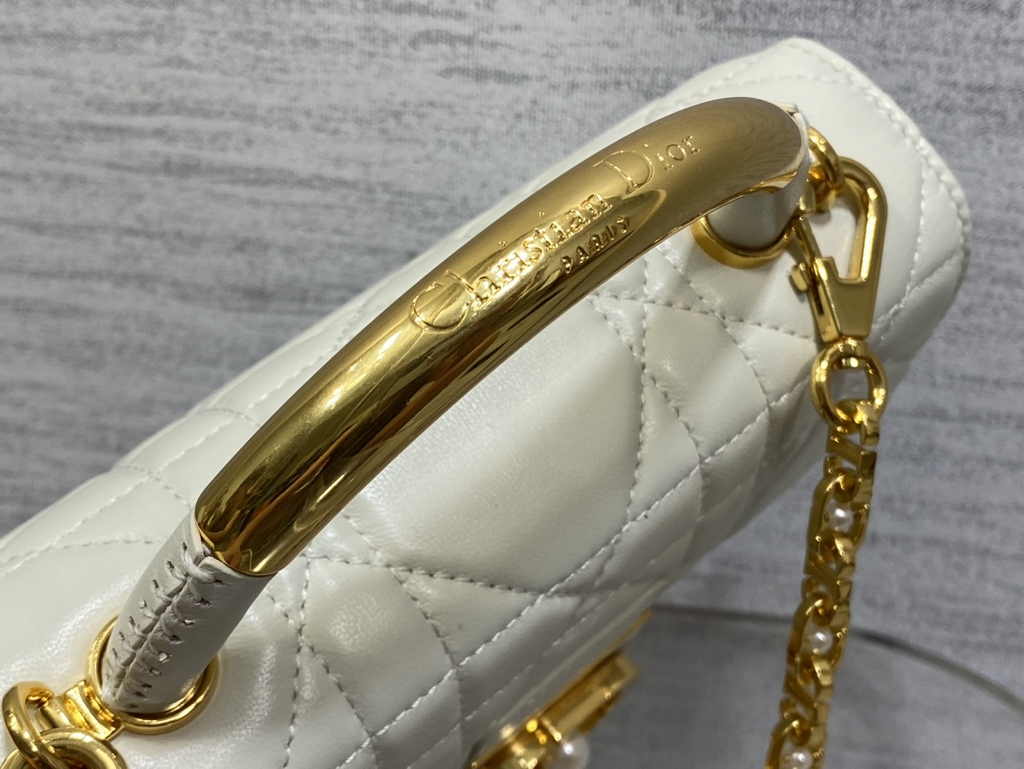 Mini Dior Ange Bag M4401 White Macrocannage Calfskin - Default Title - View 6