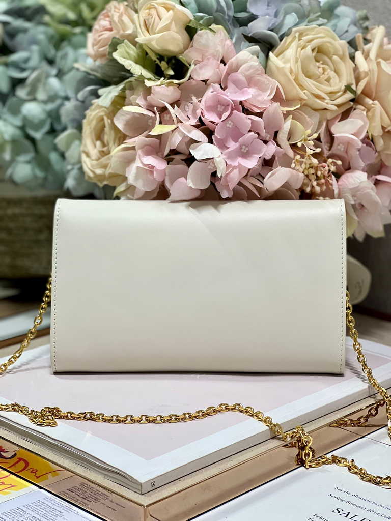 Dior Bobby S5703 East-West Pouch with Chain White Smooth - Default Title - View 4