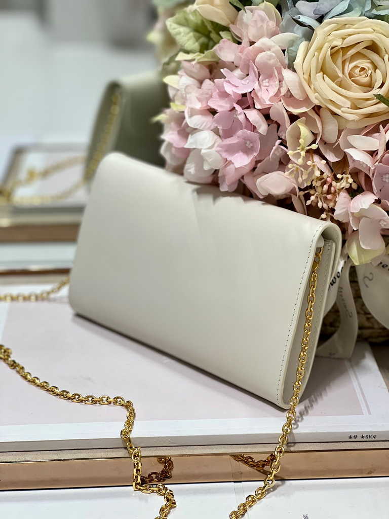 Dior Bobby S5703 East-West Pouch with Chain White Smooth - Default Title - View 5