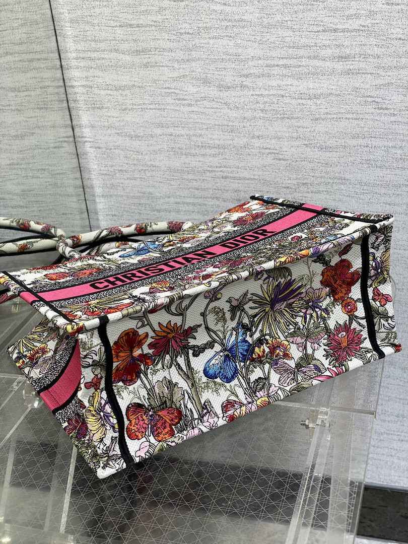 Dior Medium Book Tote M1296 Embroidery M20E4