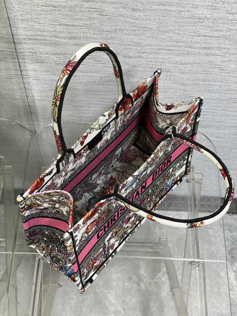 Dior Medium Book Tote M1296 Embroidery M20E4