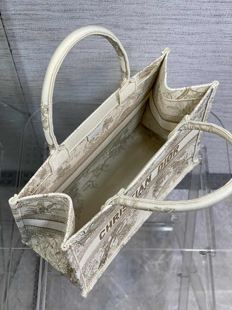 Dior Medium Book Tote M1296 Embroidery M20F0