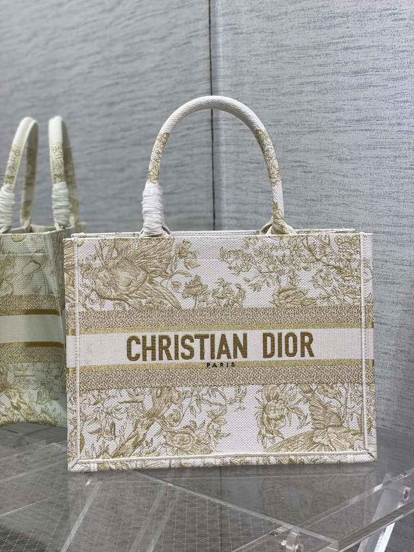 Dior Medium Book Tote M1296 Embroidery M20F2