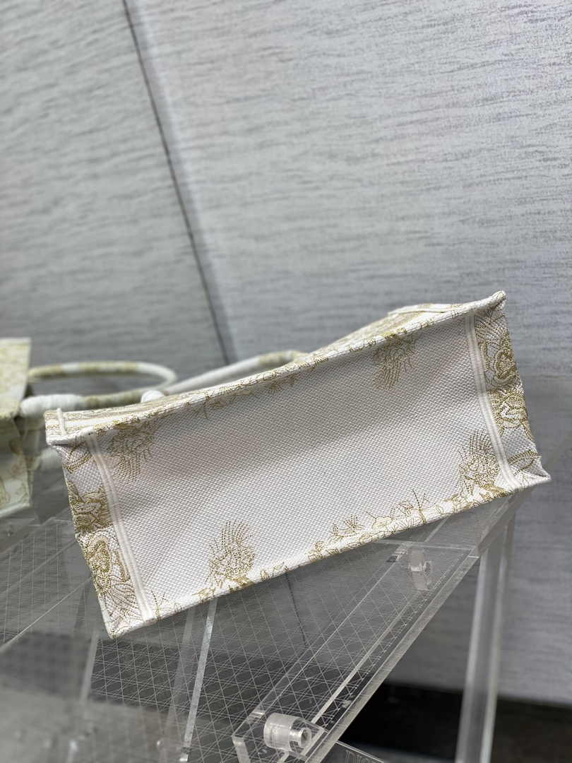 Dior Medium Book Tote M1296 Embroidery M20F2