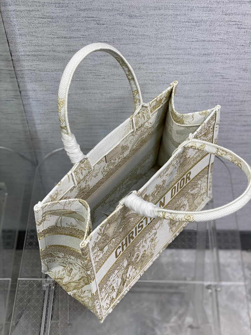 Dior Medium Book Tote M1296 Embroidery M20F2