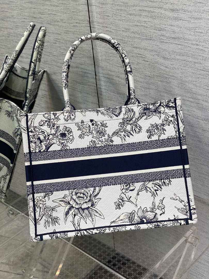 Dior Medium Book Tote M1296 Embroidery M20F3