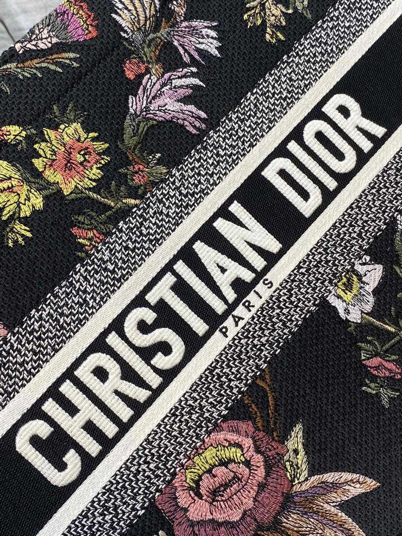 Dior Medium Book Tote M1296 Embroidery M20F6