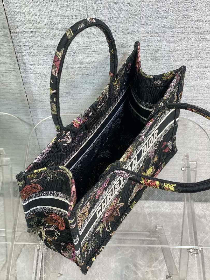 Dior Medium Book Tote M1296 Embroidery M20F6