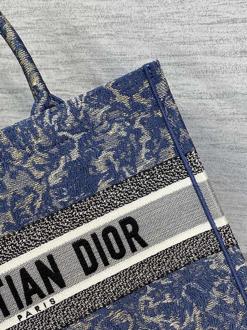 Dior Medium Book Tote M1296 Embroidery M20F7