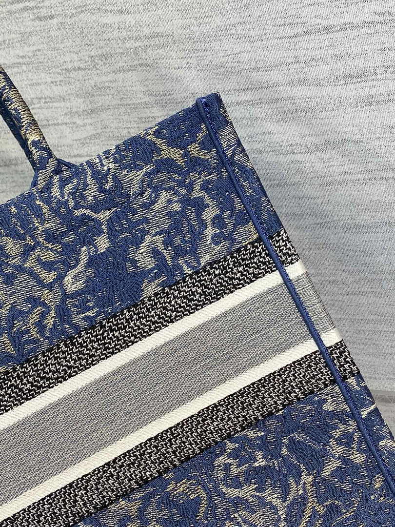 Dior Medium Book Tote M1296 Embroidery M20F7