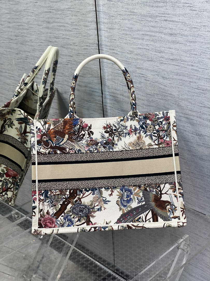 Dior Medium Book Tote M1296 Embroidery M20F8