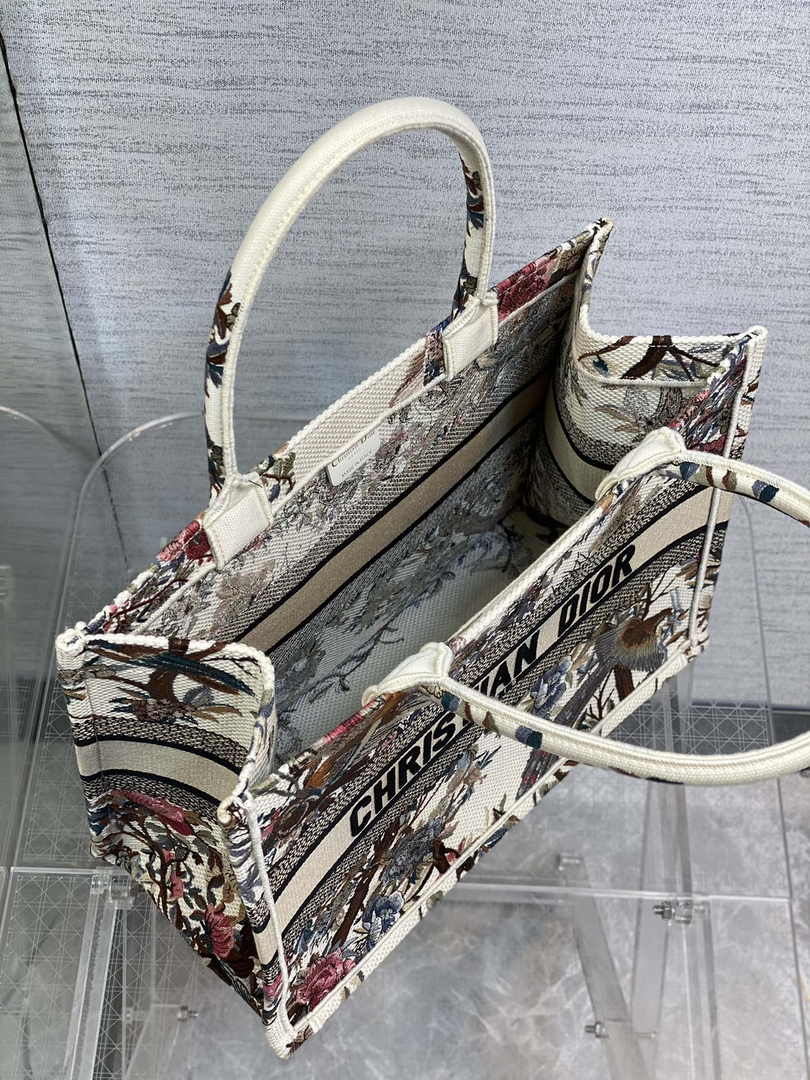 Dior Medium Book Tote M1296 Embroidery M20F8