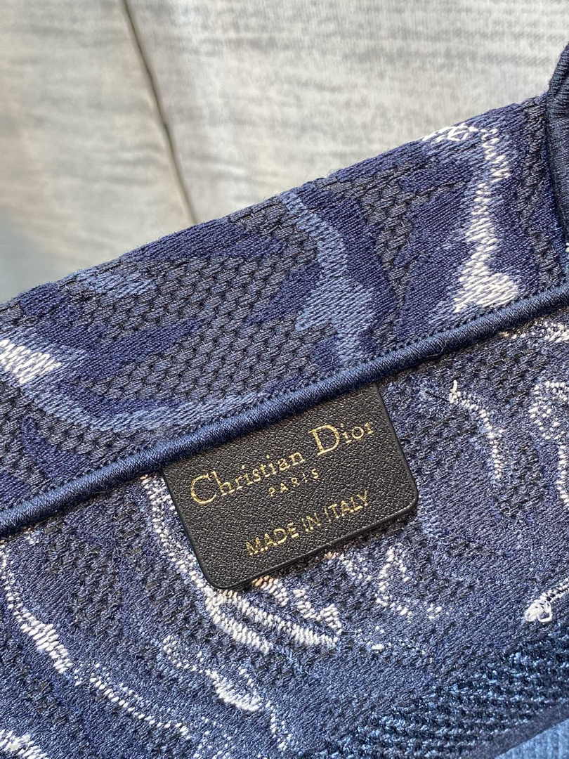 Dior Medium Book Tote M1296 Embroidery M20G4